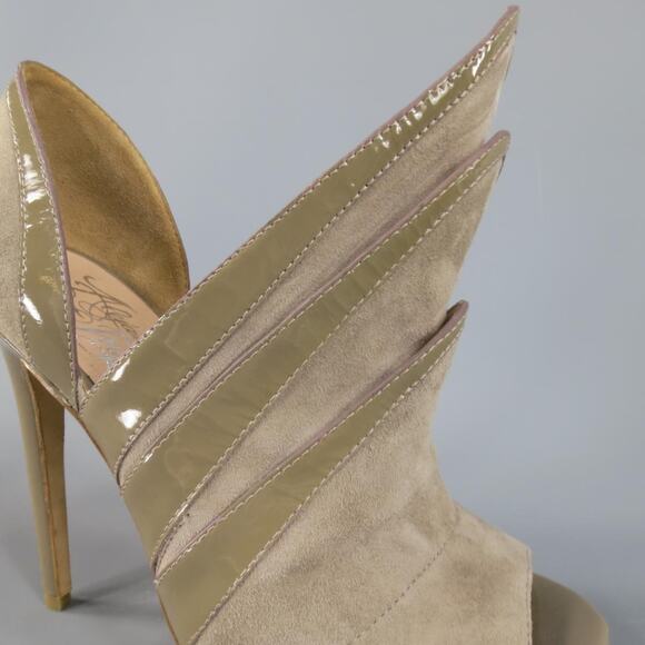 ALEJANDRO INGELMO Size 7 Taupe Suede 'Origami' Peep Toe Boots - Picture 4 of 7